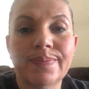 Meet your Posher, Carolina